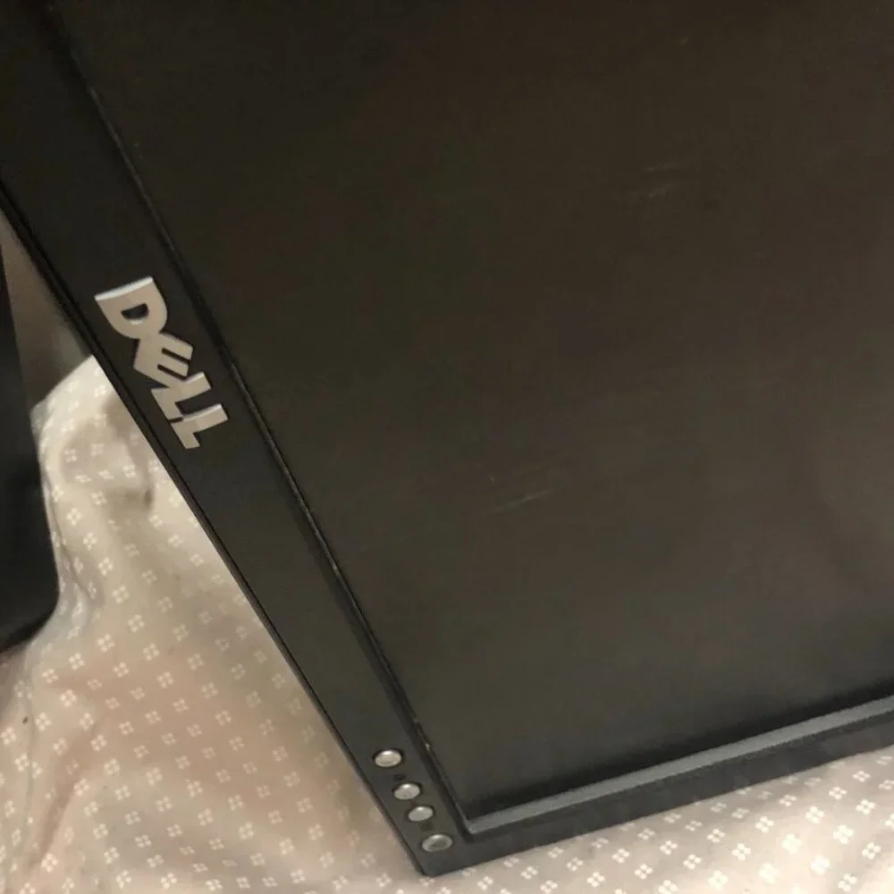 Dell E228WFPC 22″ LCD Monitor